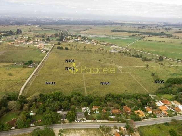 Oportunidade Imperdível: Área Rural Plana de 20.500 m² com Vista para a Serra da Mantiqueira e Prox