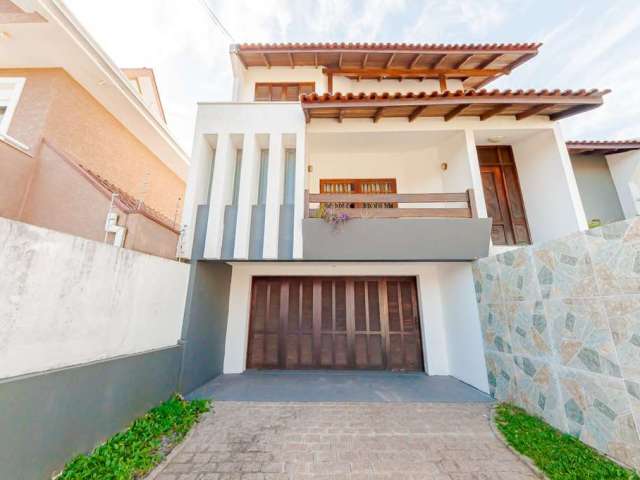 Residência com 4 quartos  para alugar, 288.30 m2 por R$5200.00  - Pilarzinho - Curitiba/PR