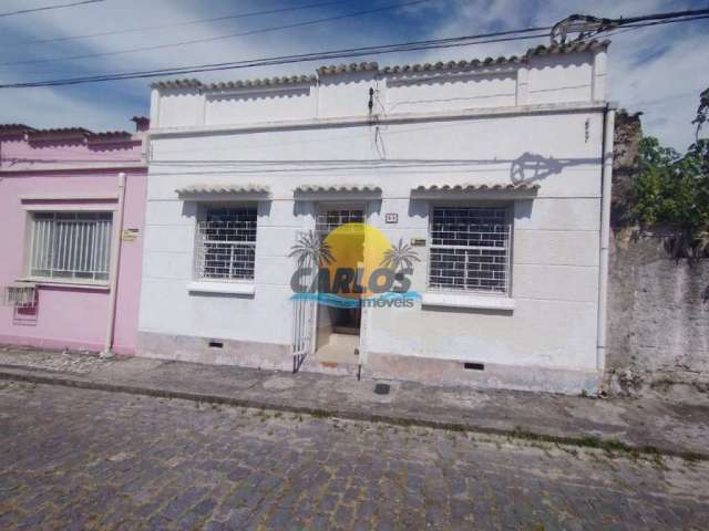 Casa com 3 quartos à venda na Rua Vieira dos Santos, 51, Centro Histórico, Paranaguá por R$ 550.000