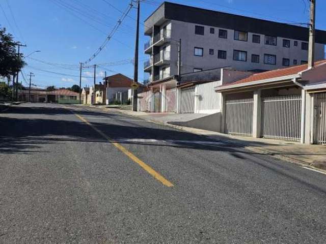 Sobrado para Venda em Araucária, Costeira, 3 dormitórios, 1 suíte, 2 banheiros, 2 vagas