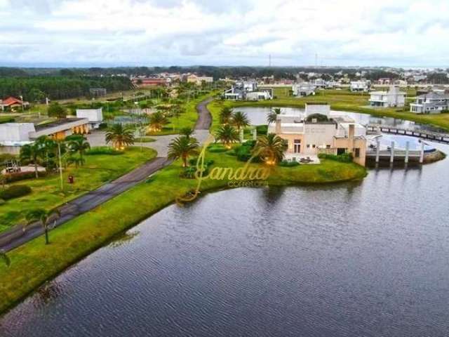 Terreno vista eterna do mar,  a condomínio Beira mar,  pronto para construir