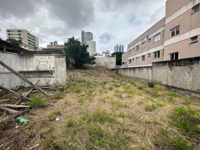 Oportunidade! Terreno amplo 384,16 m² ideal para ponto comercial/empreendimento disponível para ven