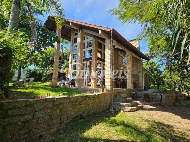 Casa 192m² e terreno 922m² à venda, Praia do Rosa, Imbituba-SC