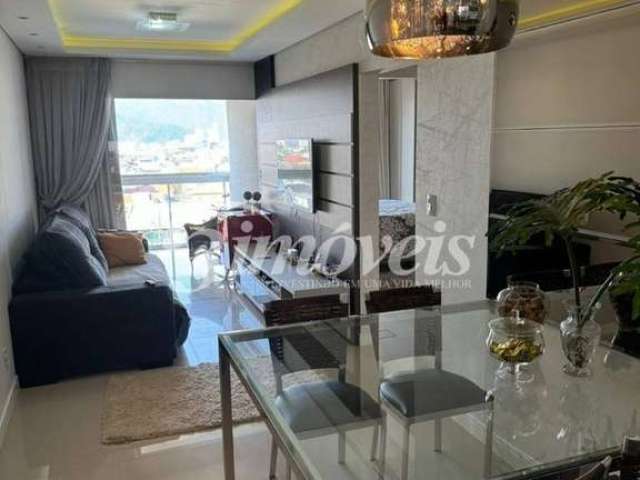 Apartamento mobiliado à venda, 2 quartos sendo 2 suítes, 1 vaga, Ed. Berlin Haus, Bairro São Judas, Itajaí-SC