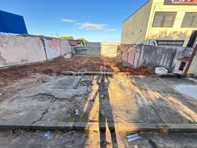 Terreno à venda na Vila Georgina, Campinas  por R$ 400.000