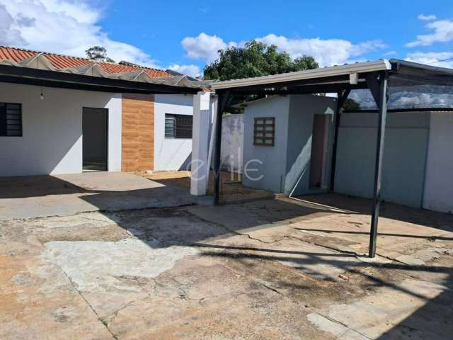 Casa com 3 quartos para alugar no Parque Jambeiro, Campinas , 120 m2 por R$ 2.700