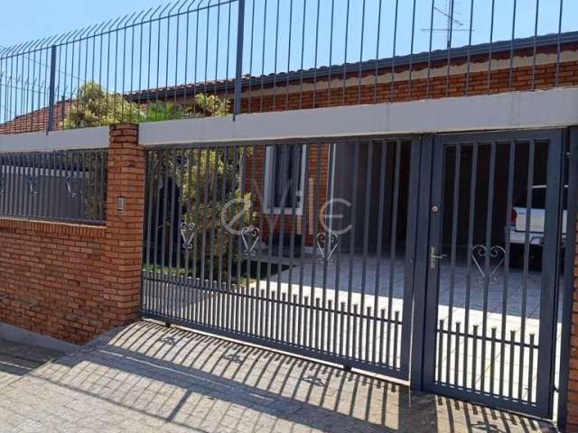 Casa com 3 quartos à venda no Jardim Nova Europa, Campinas , 220 m2 por R$ 729.000