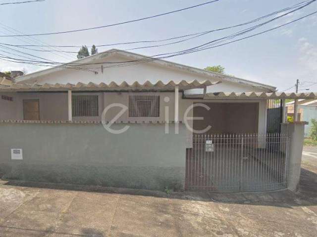 Casa com 3 quartos à venda na Rua Galileu Galilei, 114, Parque São Quirino, Campinas, 127 m2 por R$ 555.000