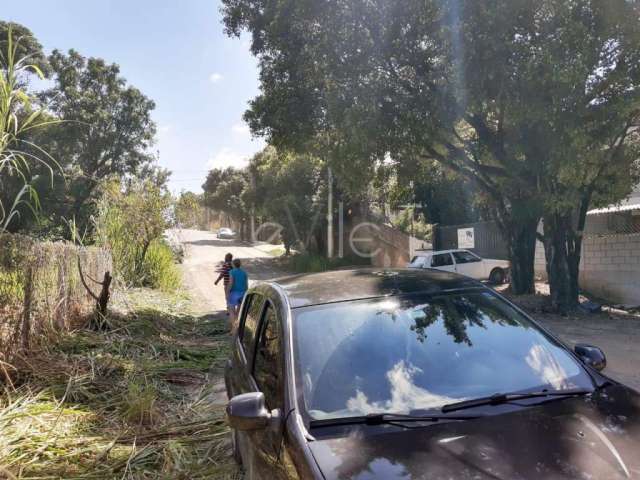 Terreno comercial à venda no Parque Rural Fazenda Santa Cândida, Campinas  por R$ 3.240.000