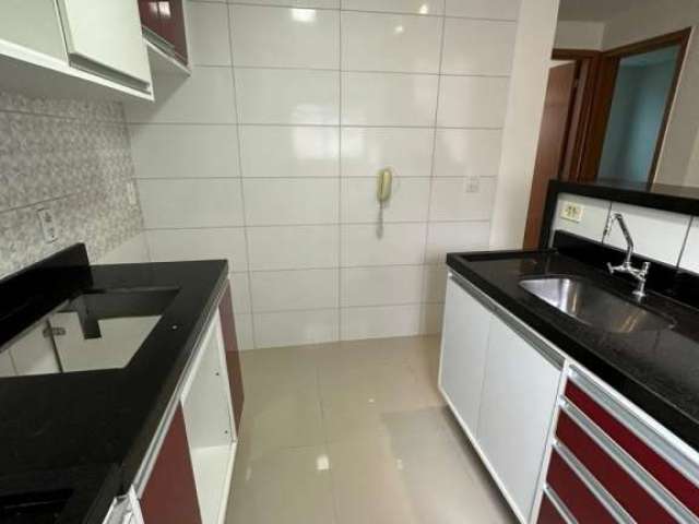 Apartamento com 2 quartos à venda na Abrantes, Abrantes, Camaçari, 55 m2 por R$ 180.000