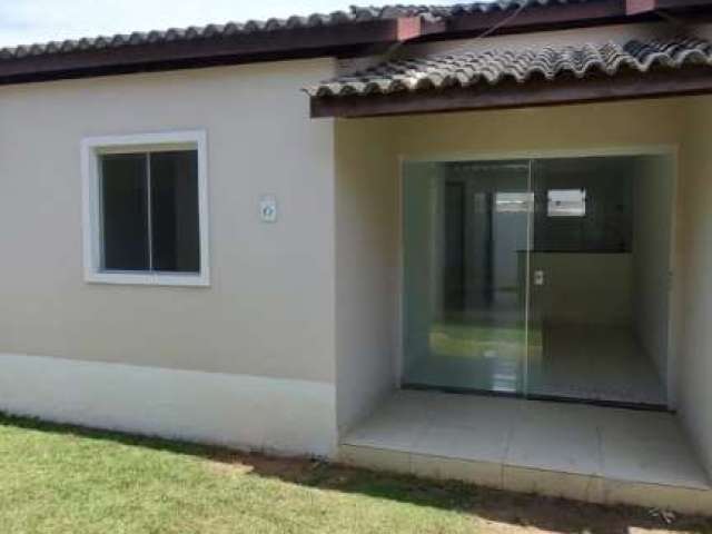 Casa com 2 quartos à venda na Rua Dr. Hélio Brito, Ipitanga, Ipitanga, Lauro de Freitas por R$ 270.000