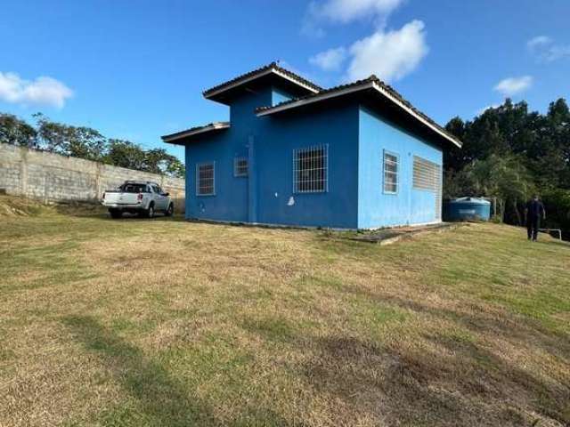 Barracão / Galpão / Depósito à venda na Rua Malunga, Quingoma, Lauro de Freitas por R$ 650.000