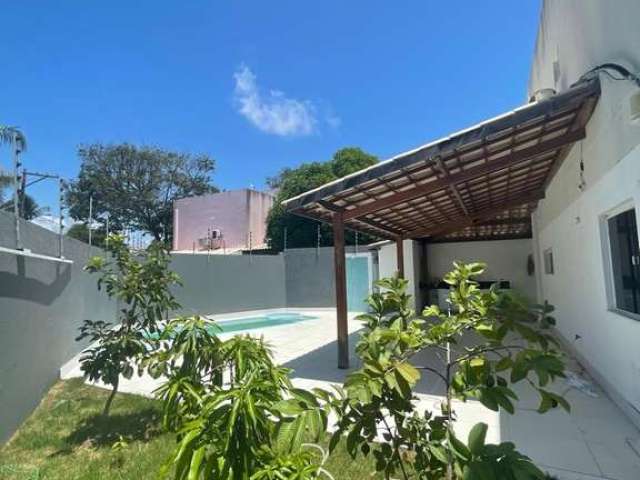 Casa com 3 quartos à venda na Rua Elsa Paranhos, Ipitanga, Lauro de Freitas por R$ 1.000.000