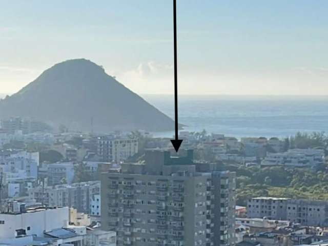 vendo lindo apartamento proximo a praia do Recreio doa Bandeirantes, predio com portaria 24 hs salão de festa, sala gurmet , play infantil , quadra polisportiva biciclétario , loja de covêniencia 24 h