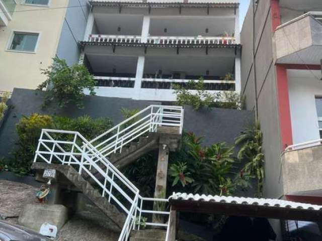 Casa de Condomínio à venda na Rua Arci de Farias, Vila Valqueire, Rio de Janeiro - RJ