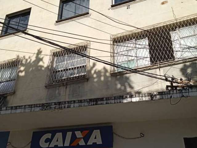 Apartamento à venda na Avenida Lobo Júnior, Penha Circular, Rio de Janeiro - RJ