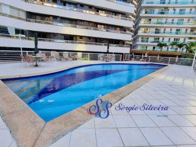 Apartamento no Meireles vista mar com 4 suítes alto padrão