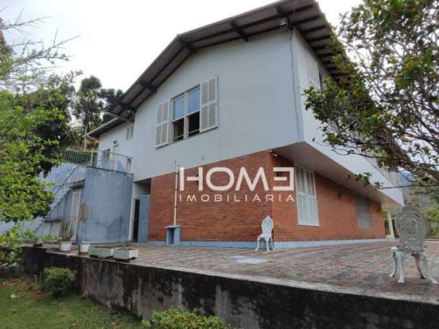 Casa com 6 dormitórios à venda, 485 m² por R$ 1.950.000,00 - Parque São Clemente - Nova Friburgo/RJ