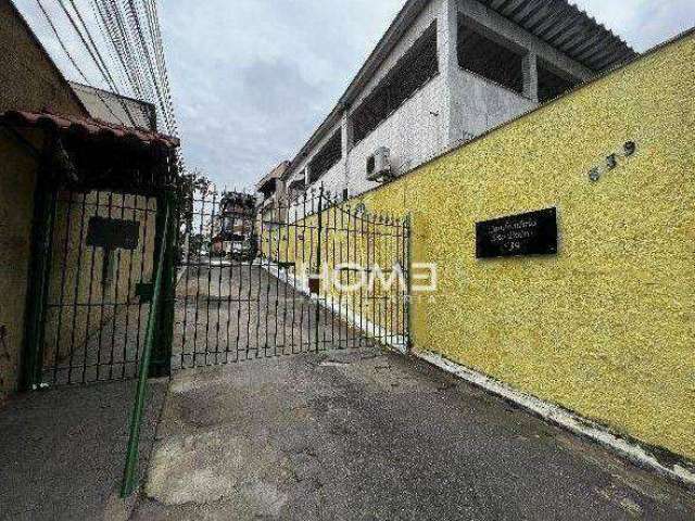 Casa com 4 dormitórios à venda, 240 m² por R$ 440.000 - Vila Valqueire - Rio de Janeiro/RJ