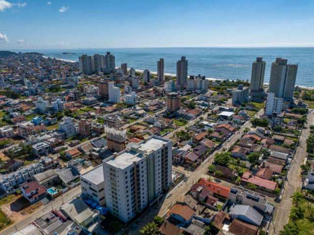 Apartamento de Praia para Venda em Balneário Piçarras, Itacolomi, 2 dormitórios, 1 banheiro, 1 vaga