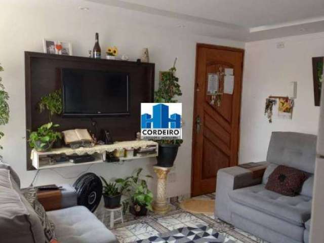 Apartamento de 02 Dormitórios em Santo André