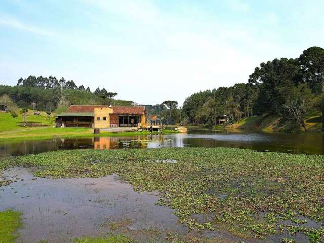 Empreendimento Turístico á Venda em Campo Alegre/SC.