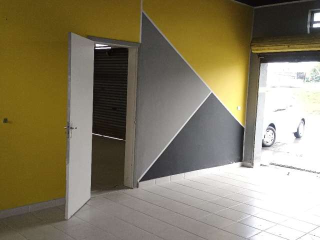 Ponto comercial 131m2 no Centro de Araucária Pr