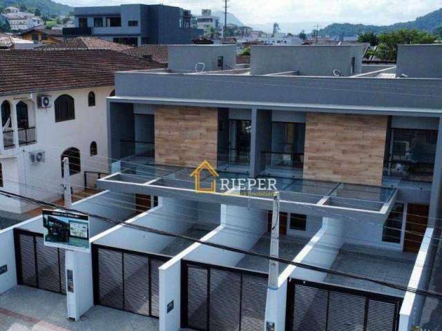 Sobrado com 3 dormitórios à venda, 110 m² por R$ 518.000,00 - Iririú - Joinville/SC