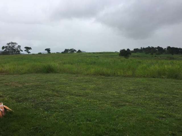 Fazenda para Venda em Candeias, Distrito Industrial, 1 banheiro, 2 vagas