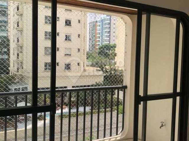 Apartamento para locação com 3 dormitórios, 1 suíte e 2 vagas em Moema