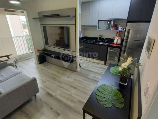 Apartamento com 2 dormitórios e 1 vaga na Mooca