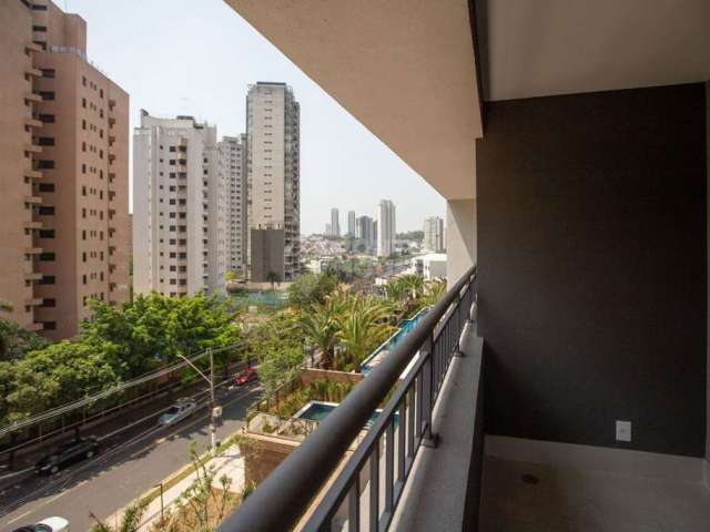 Studio à venda e locação na Chácara Klabin com 31m², varanda, 1 suíte e 1 sala