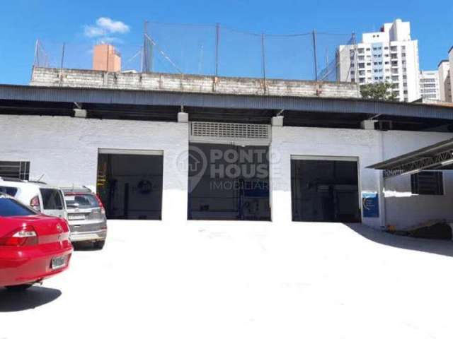 Galpão à venda e locação na Saúde de 480m², 2 salas, 3 banheiros e vagas