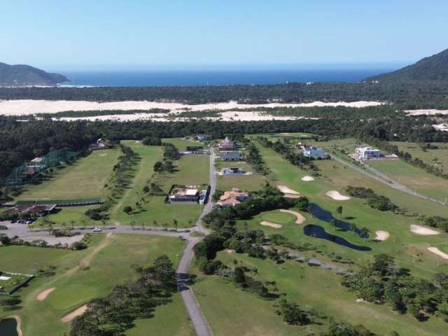 Terreno único no Costão Golf