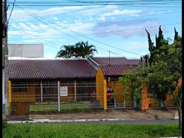 Casa - Sobrado para venda  no Bairro Igara em Canoas