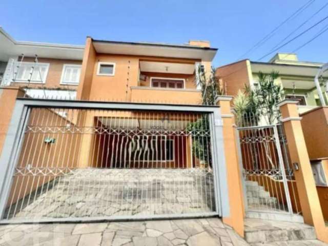 Vogel Haus Select vende sobrado em Canoas: Moinhos de Vento!!!