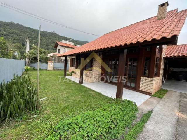 Casa para Venda em Florianópolis   SC no bairro Cachoeira do Bom Jesus