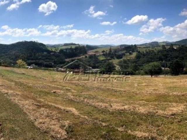 Terreno com 1100m² em condomínio de alto padrão próximo a Tamoios