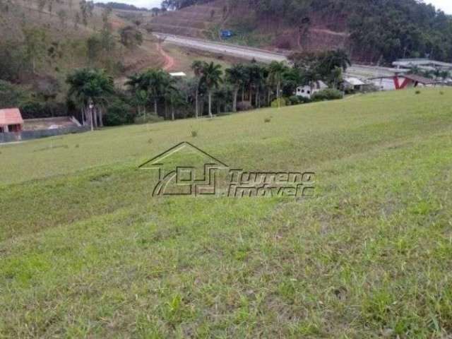 Terreno em condomínio fechado - Village Parahybuna