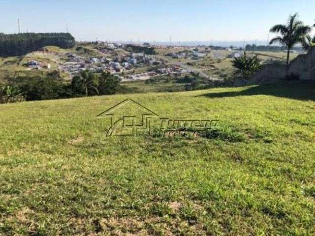 Terreno com 2.142m² em condomínio de alto padrão em Jacareí