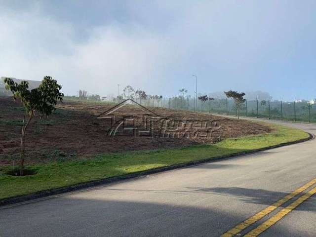 Terreno em condomínio de alto padrão no Urbanova