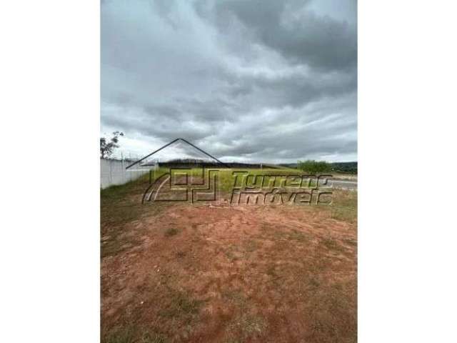 Terreno com 1.045m² em condomínio fechado na zona norte de São José dos Campos