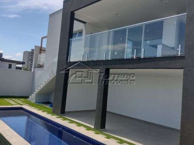 Linda casa à venda no Urbanova com 3 suítes e 6 vagas