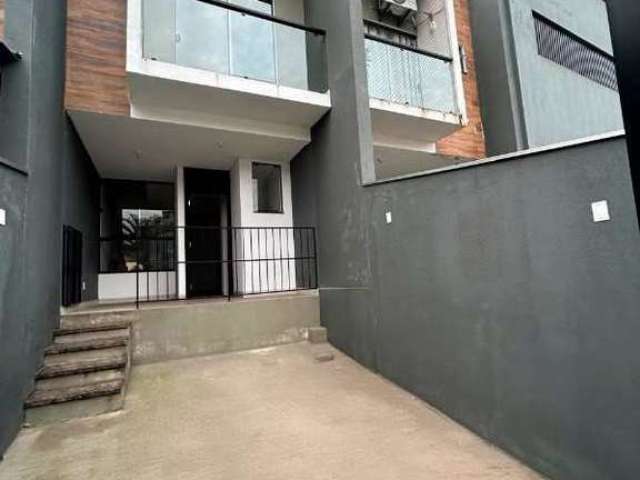 Casa com 2 quartos à venda no Santo Antônio, Joinville , 82 m2 por R$ 380.000