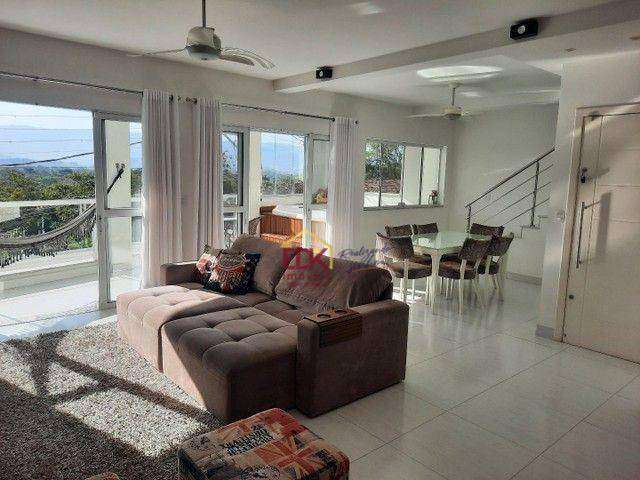 Sobrado com 3 dormitórios à venda, 340 m² por R$ 1.200.000,00 - Centro - Tremembé/SP