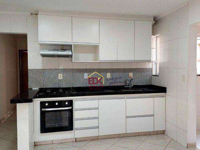 Apartamento com 2 dormitórios à venda, 64 m² por R$ 245.000,00 - Triângulo - Pindamonhangaba/SP