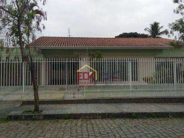 Casa com 3 dormitórios à venda, 400 m² por R$ 1.300.000 - Centro - Pindamonhangaba/SP