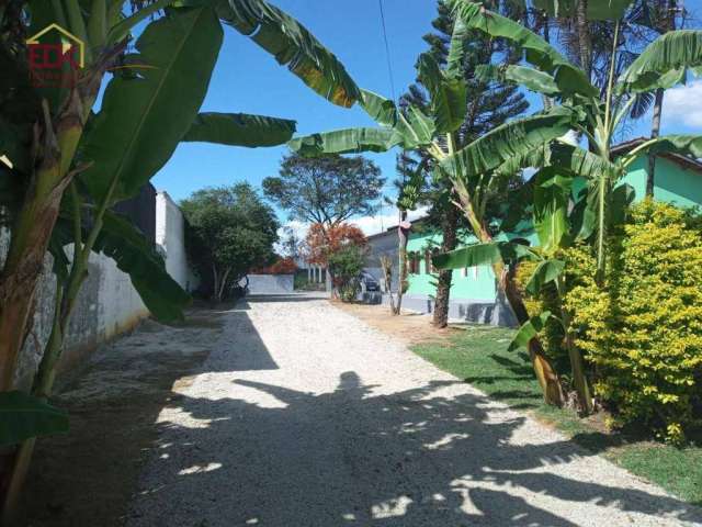 Casa com 6 dormitórios à venda por R$ 800.000,00 - Cidade Jardim - Pindamonhangaba/SP