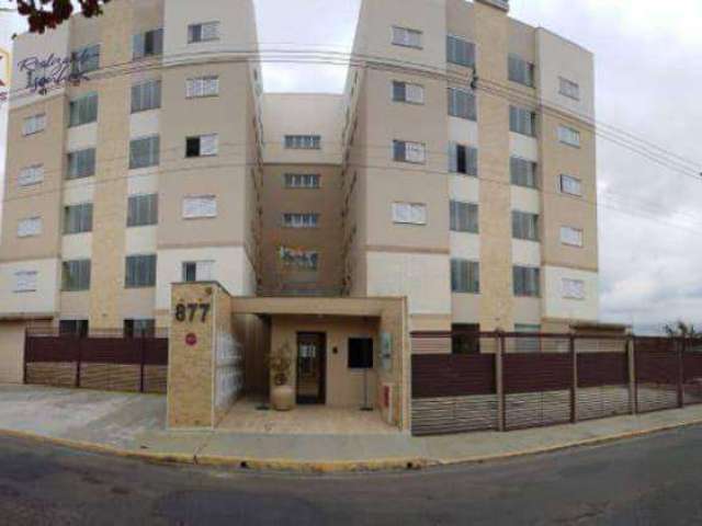 Apartamento com 2 dormitórios à venda, 69 m² por R$ 322.000 - Chácara Galega - Pindamonhangaba/SP