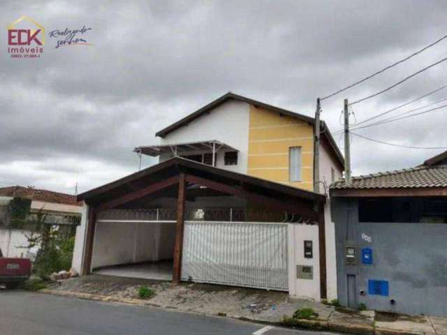 Sobrado com 4 dormitórios à venda, 250 m² por R$ 650.000,00 - São Benedito - Pindamonhangaba/SP